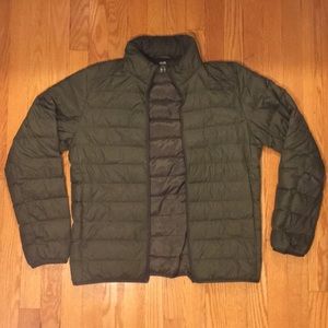 Uniqlo Men’s Ultra Light Down Jacket